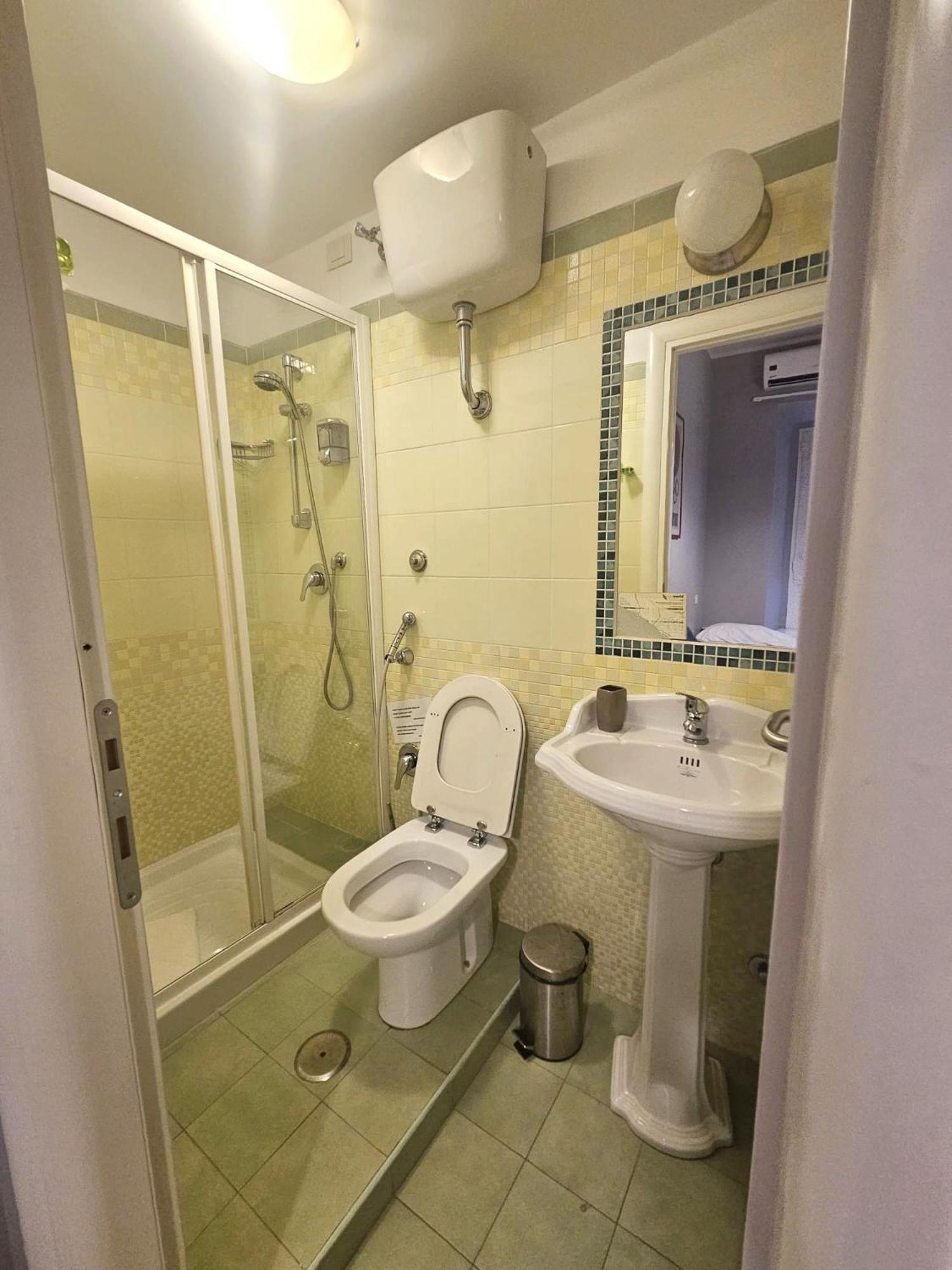 B-Cool (Adults Only) Bed & Breakfast Рим Екстериор снимка